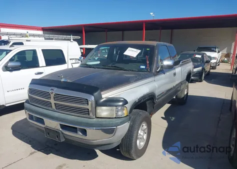 1997 Dodge Ram 1500 St из США, поврежденный, VIN 3B7HF13Z5VM562109